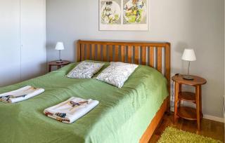 Beach Front Home In Kristinehamn With Wifi - 8