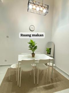 Twenty2 Homestay Sepang - 3