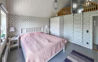 Stunning Home In Färjestaden With Wifi - 1
