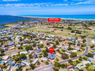 14 Colman Rd - Modern Holiday Home close to the River and Golf Course - 8