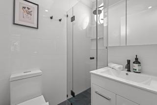 Ascot Apartments - 2
