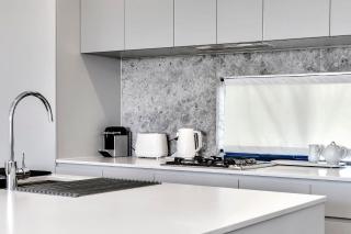 Coastal Haven - Panoramic Views, Wi-Fi, Luxury - 6