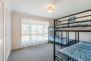 Bailey Lodge comfortable and affordable - 3