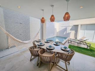 Vibes Beach House - 8