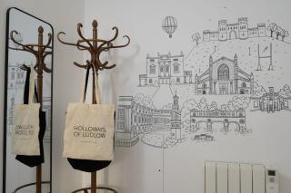 Milsom Suite - 1