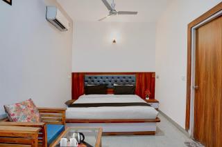 Hotel O Greater Noida West Link Road Formerly Advent - 6