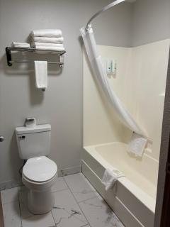 Quality Inn Neosho - 8