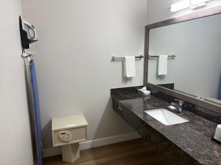 Quality Inn Neosho - 9