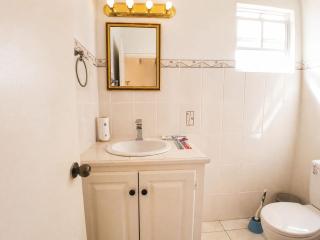 Local Lucian Home - 3