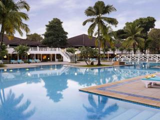 Novotel Goa Dona Sylvia Resort - 8