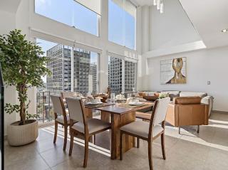 Depa Penthouse Doble Altura en Juriquilla con Terraza y Alberca - 8