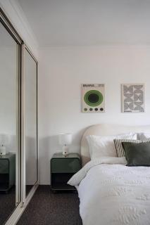 Modern Neutral Haven with Premium Amenities - Hosted by Canstay - 1