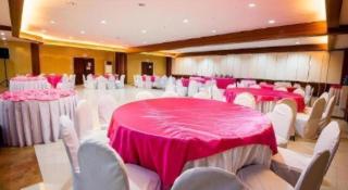 Family Country Hotel and Convention Centre - Lagao - 6