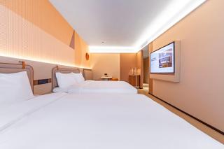 Orange Hotel Shanghai Caolu - 2