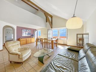 Open Sky Retreat - Panoramic Alpine Views 6 sleeps - 5