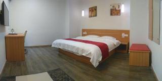 Thank Inn Plus Hotel Zhuhai Nanping pedestrian Street Huafa shopping Center - 6