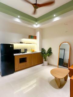 Saigon Riverside Retreat - Bright Balcony Studio with City View near Ben Thanh Market - 3