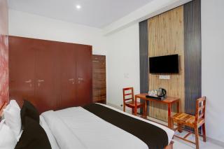 Townhouse Manipal University Highway King Bagru formerly Golden Hotel - 3