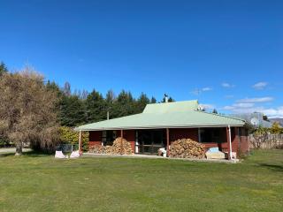 Clutha Country Cottage - 0