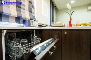 Rhodes Central Suite - 2