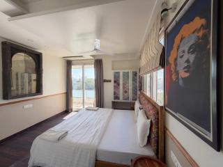 One Uptown 301 Central Stylish 3 BHK loft - 1