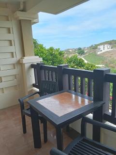 Alta Vista Residences H102 - 7