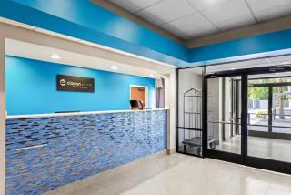 Clarion Pointe Jesup - 1