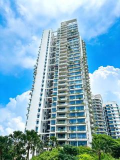 Cloud Dwell Forest City Cerulean Bay Four bedrooms and one living room - 8