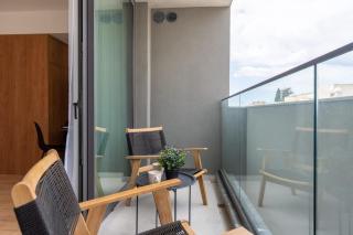 Central Studio Balcony And Gym In Limassol - 5