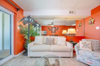 Royal Palms 1107 - 5
