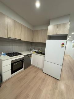 The Modern Boronia Loft- Walk to Train & Trails - 8