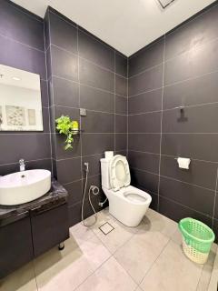 Comfort Stay in Kuala Lumpur Near KLCC TRX Embassy - 4