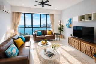Jazz Suites High Floor Seaview 3BR for 10 Bathtub & Sauna Near Gurney - 0