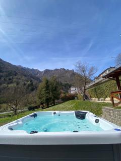 FaBe Chalet - Jacuzzi Panoramica & Mountain Escape - 6