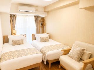 Landmark Sunshine Hotel - 3