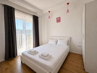 Solara Grande #8people #freepool #NorthBucharest - 3