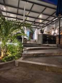 19 Farmstay - 1