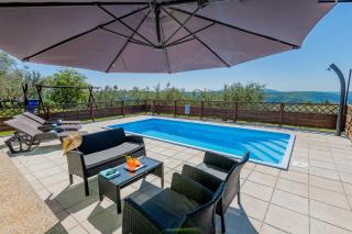 Apartment Jadranka with Private Pool & Valley View in Green Istria - 0