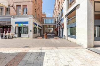 GuestHost - Design Flat in the Heart of Ferrara - 4