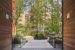 S3B modern 1 bedroom flat overlooking the canal - 7