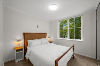Leafy South Yarra Family Retreat by Wow Manage - 7