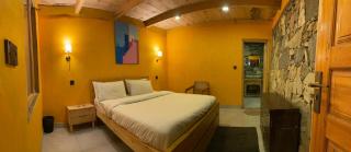 Bela Off Grid Cottages - 2