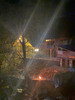 Bela Off Grid Cottages - 6