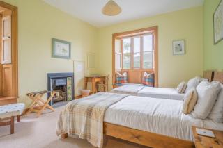 The Lodge at Brantwood, 4 bedroom house with lake views and lake access - 8