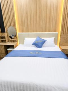 Panda Hotel - 1