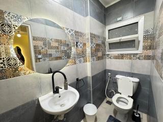 Cozy home with Prime location in Rehab City - 3