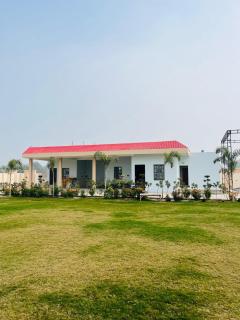 Shri Ram Hotel and Resort - 3