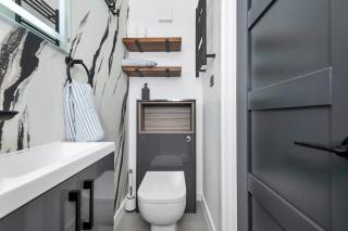Modern Cambridge Studio - Milton - 6