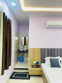 Shree Aaditri Inn - 7