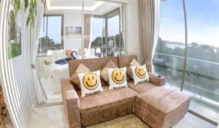 Rocco 513 - Corner 1 bedroom Serviced Apartment with Seaview - 9